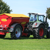 Trailed fertilizer spreader with ISOBUS Bredal F8